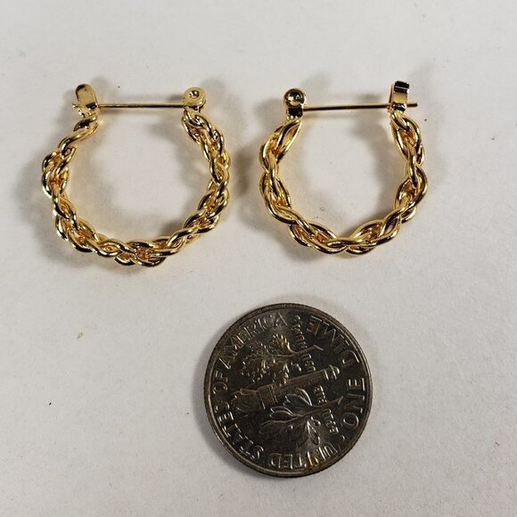 Women's Stunning Gold tone Twisted wire Design Hoop Earrings, #02 - Picture 5 of 6